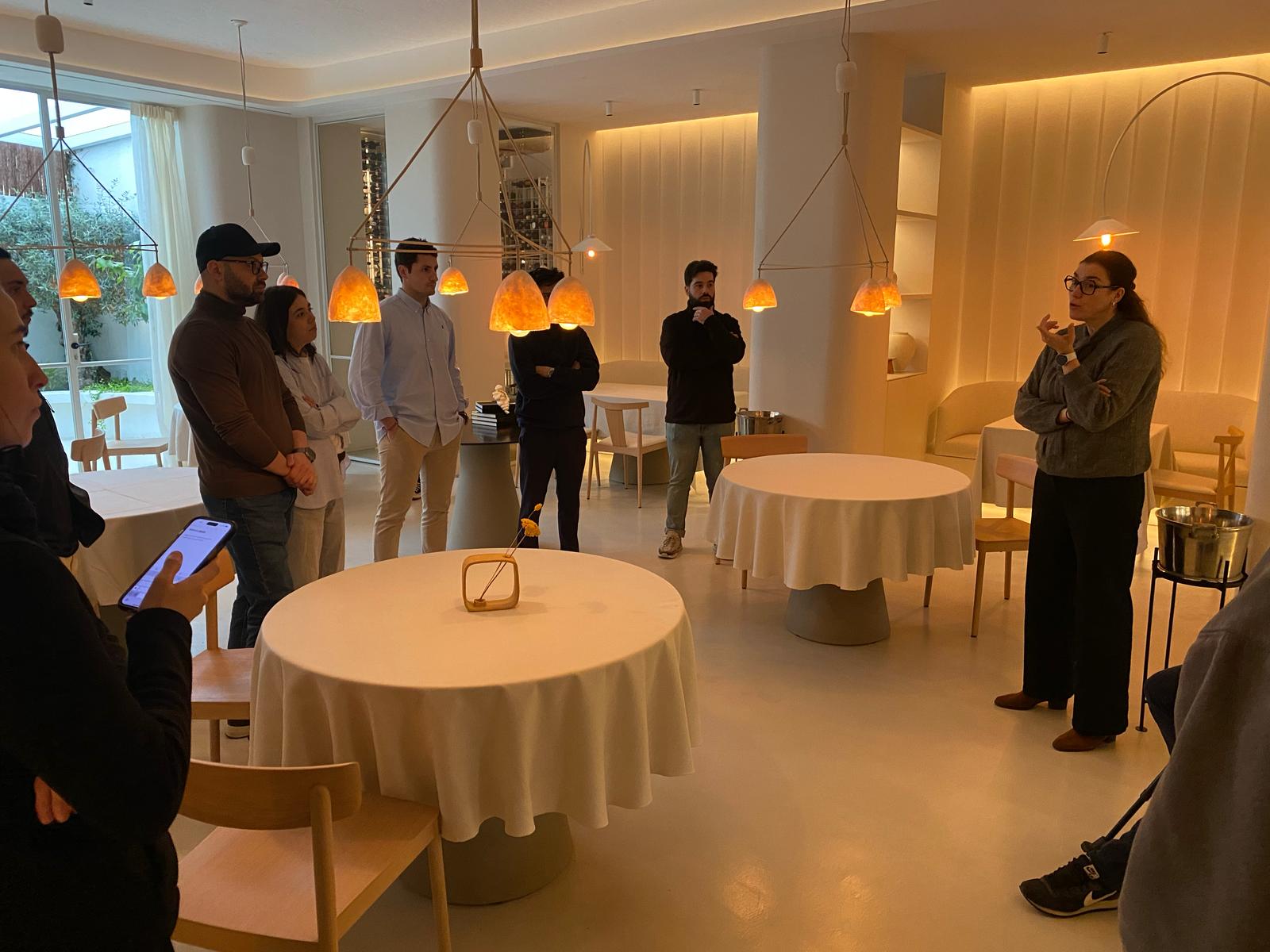 Visita de los alumnos de MACC al Restaurante Velasco Abellà